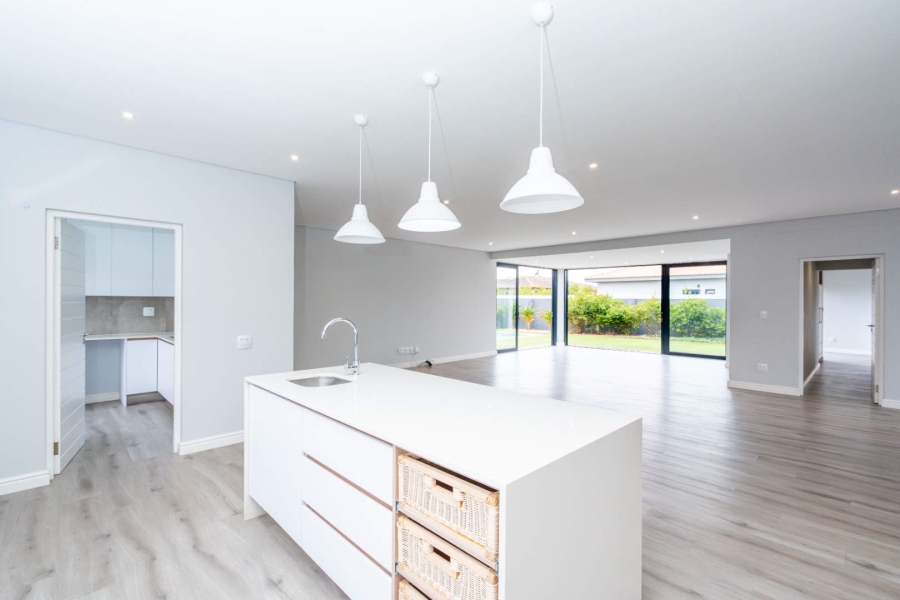 4 Bedroom Property for Sale in Langebaan Country Estate Western Cape